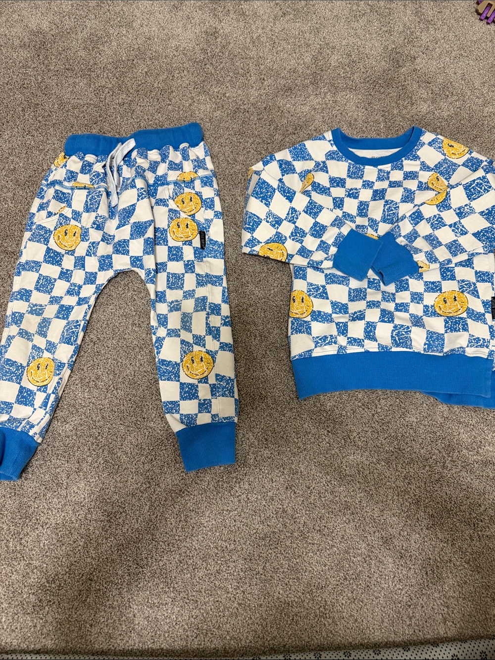 Little Bipsy size 4-5 set